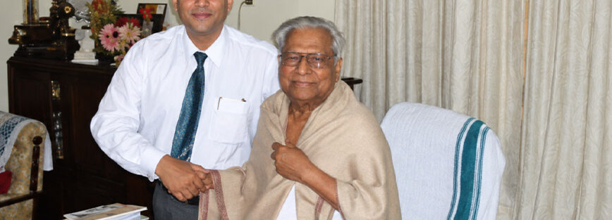 V. S. Achuthanandan (ex‑CM Kerala) and Powai Labs tech vision